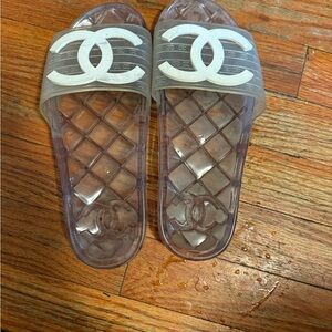 CHANEL Clear Jelly Slide Sandals with White CC Emblem